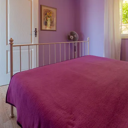 Apartment Einzigartiges Direkt Am Privatstrand Mit Privatem Balkon, Klima, Meerblick, Wifi