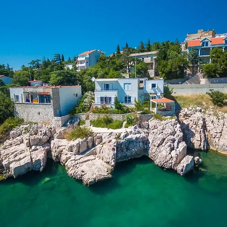 Einzigartiges Direkt Am Privatstrand Mit Privatem Balkon, Klima, Meerblick, Wifi Apartmán *