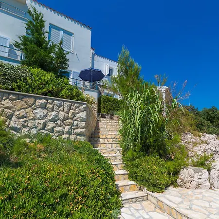 Einzigartiges Direkt Am Privatstrand Mit Privatem Balkon, Klima, Meerblick, Wifi Apartman *