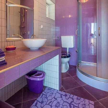 Διαμέρισμα Einzigartiges Direkt Am Privatstrand Mit Privatem Balkon, Klima, Meerblick, Wifi *