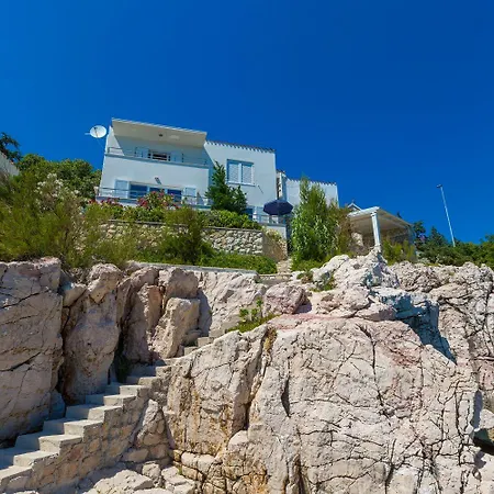 Διαμέρισμα Einzigartiges Direkt Am Privatstrand Mit Privatem Balkon, Klima, Meerblick, Wifi *